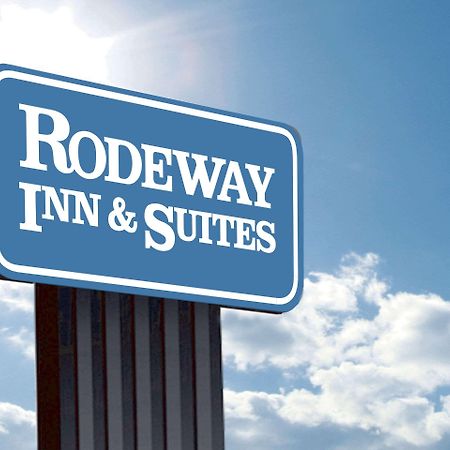 Rodeway Inn & Suites Bradley Airport East Windsor Eksteriør bilde